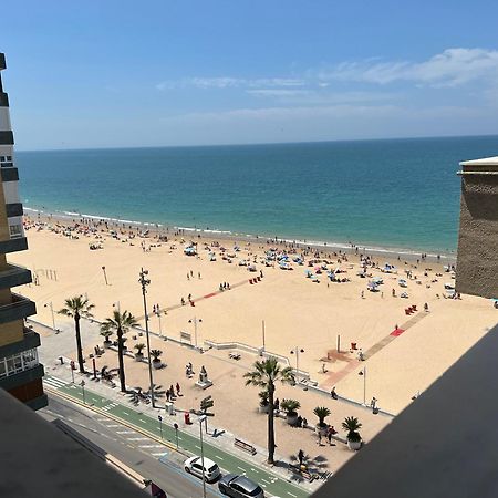 Atico Primera Linea De Playa. Cadiz Luaran gambar
