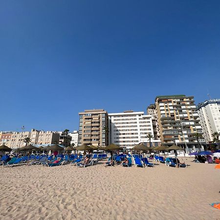 Atico Primera Linea De Playa. Cadiz Luaran gambar
